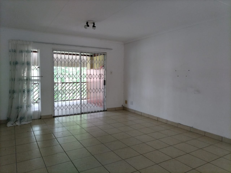 2 Bedroom Property for Sale in Safari Gardens North West